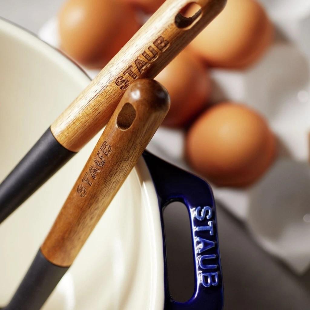 Stěrka na těsto silikonová, s dřevěnou rukojetí, 31 cm