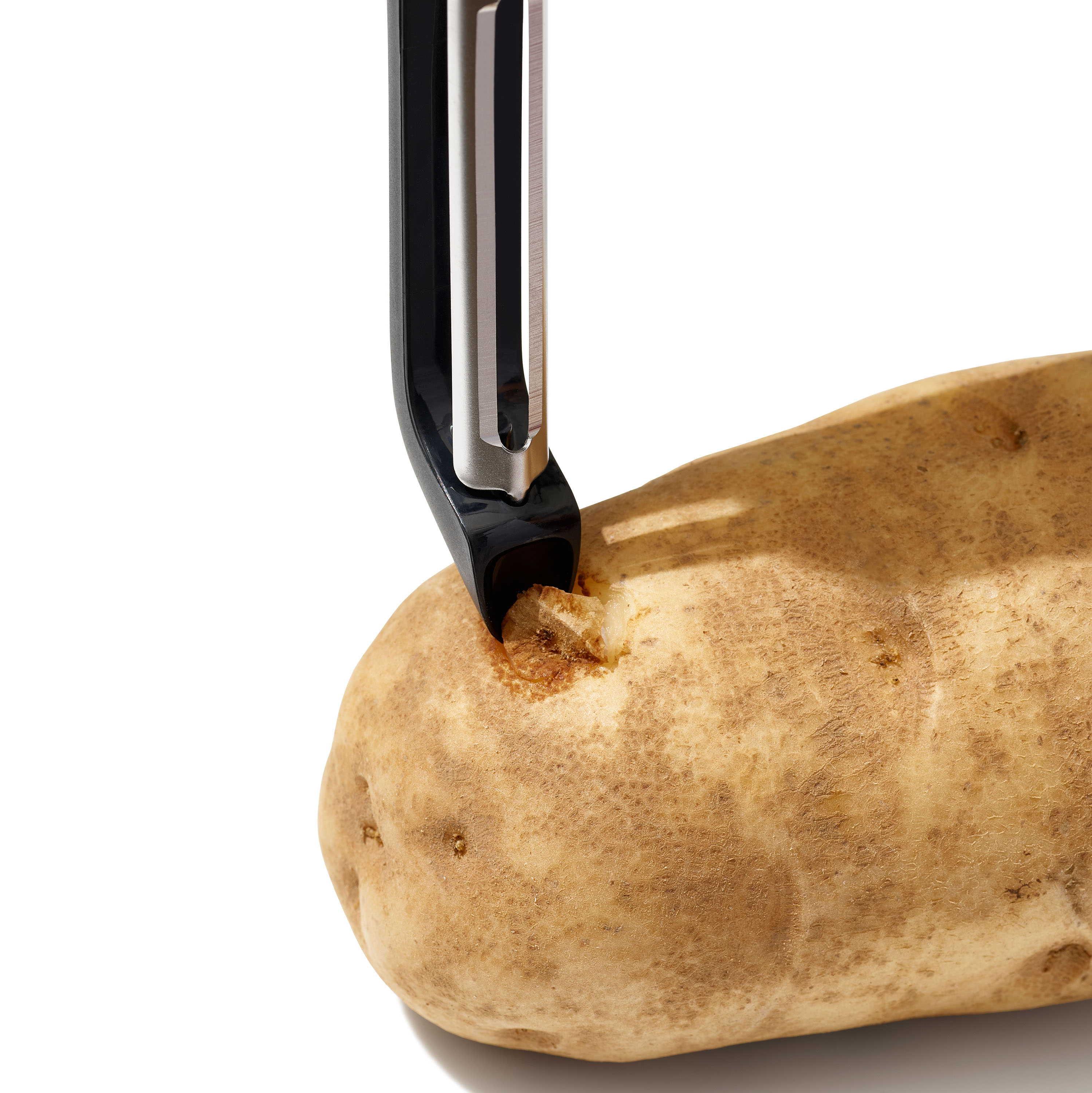 Rovná škrabka na zeleninu Good Grips