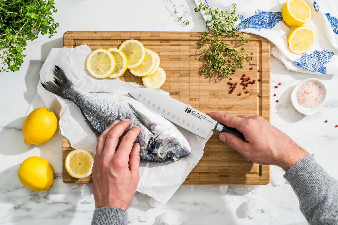 Santoku nůž s výbrusem All * Star, 18 cm, matně zlaté logo