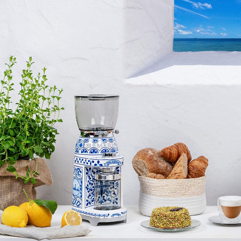 Dolce&Gabbana Mlýnek na kávu Blu Mediterraneo