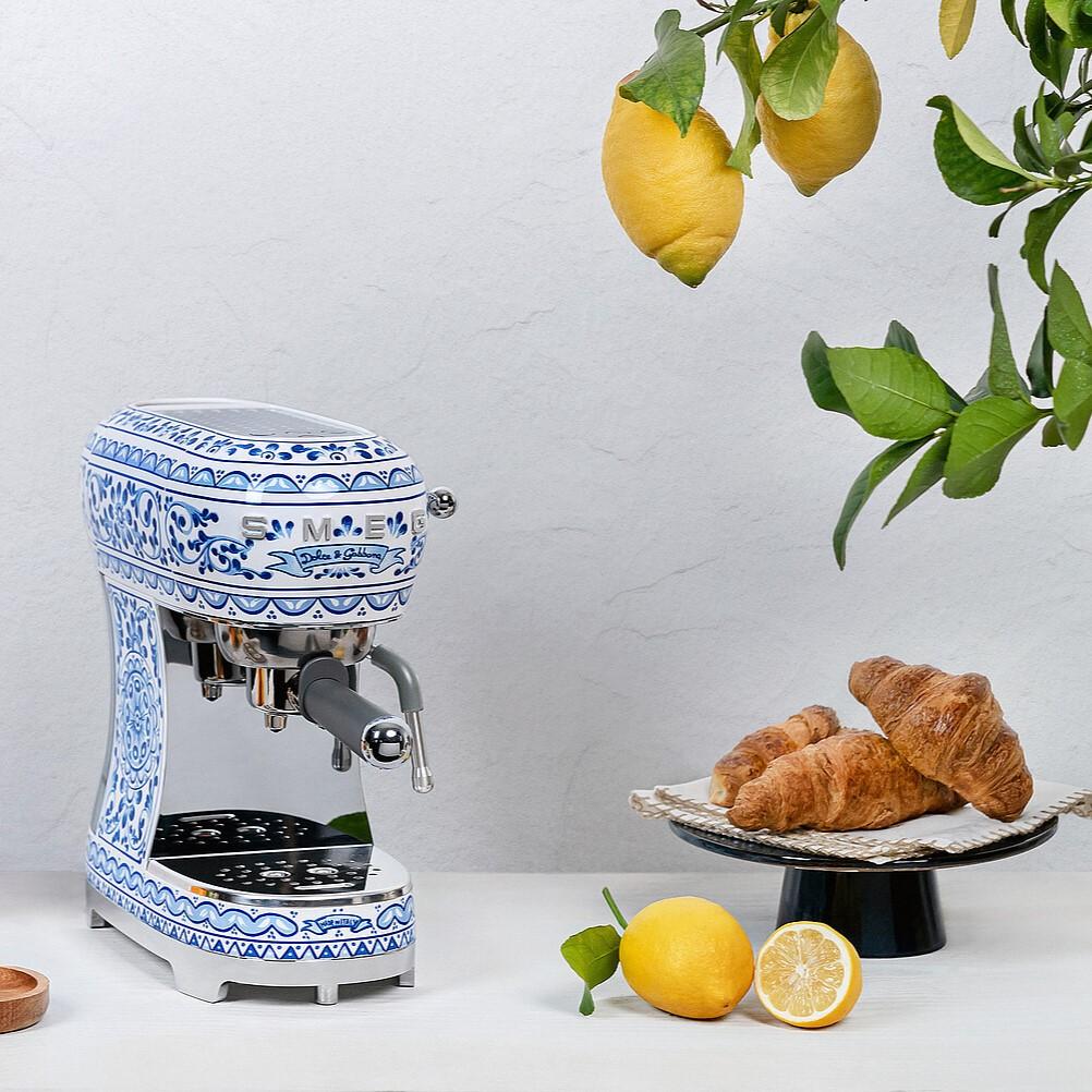 Dolce&Gabbana Pákový kávovar Blu Mediterraneo