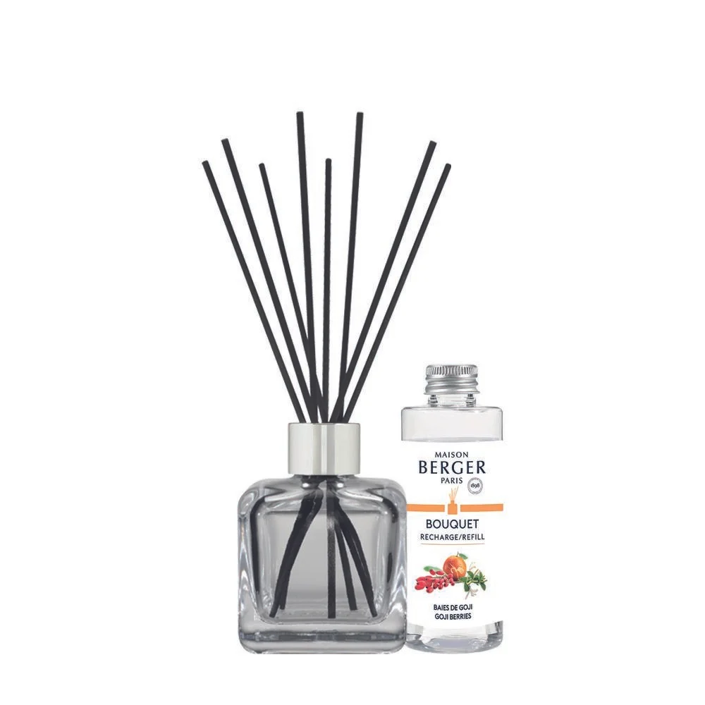 Aroma difuzér Cube + náplň Bobule goji 100 ml