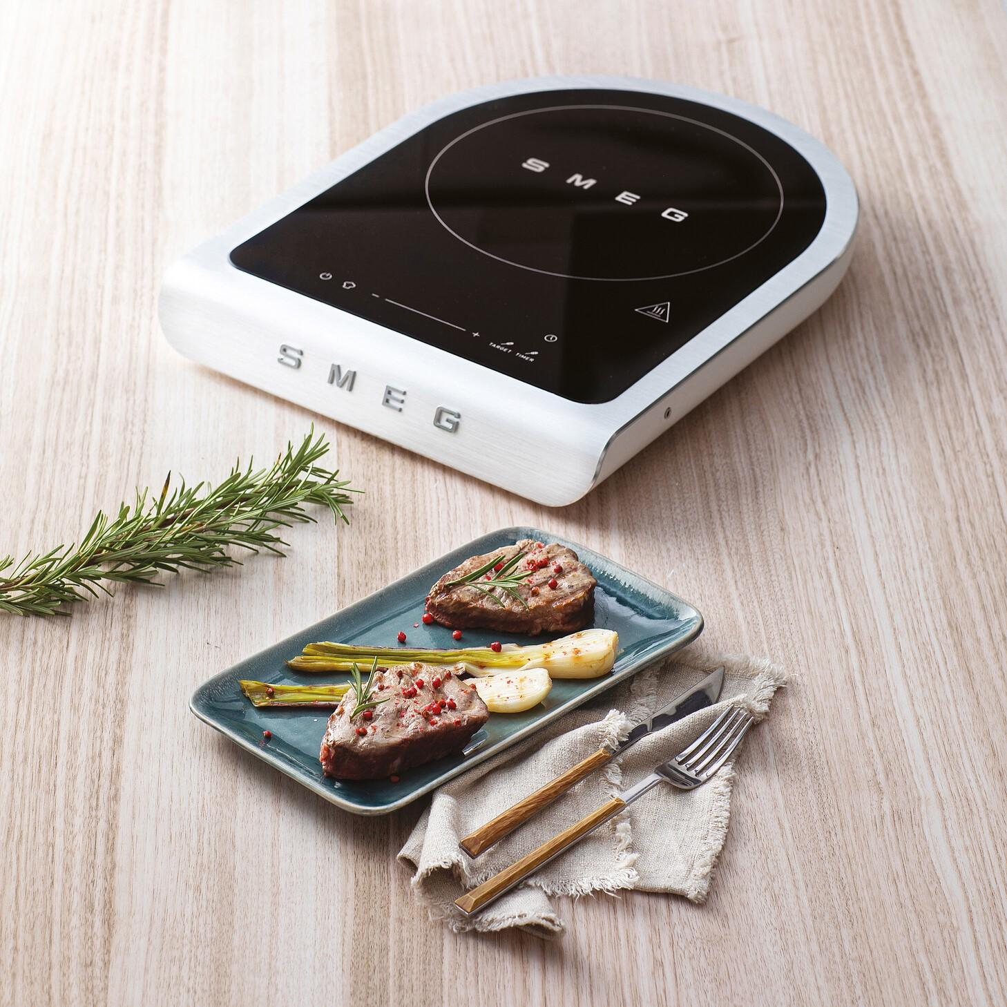 Přenosná indukční plotýnka PIC01, černá