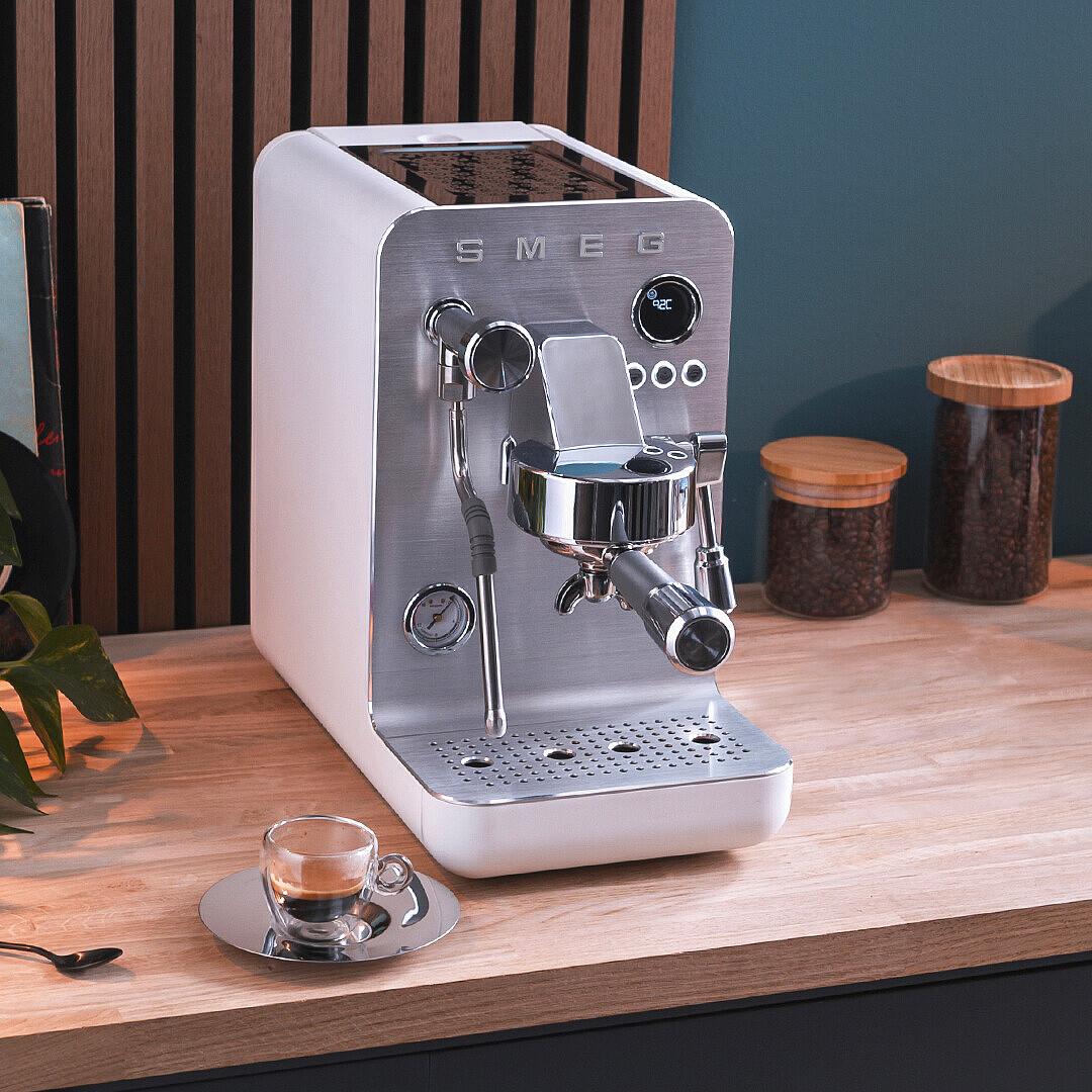 Ruční pákový kávovar Minipro espresso EMC02, černá
