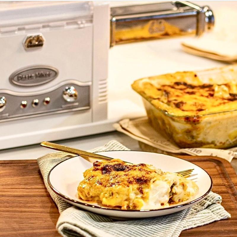 Elektrický strojek na těstoviny a hnětač 2v1 Pasta Fresca