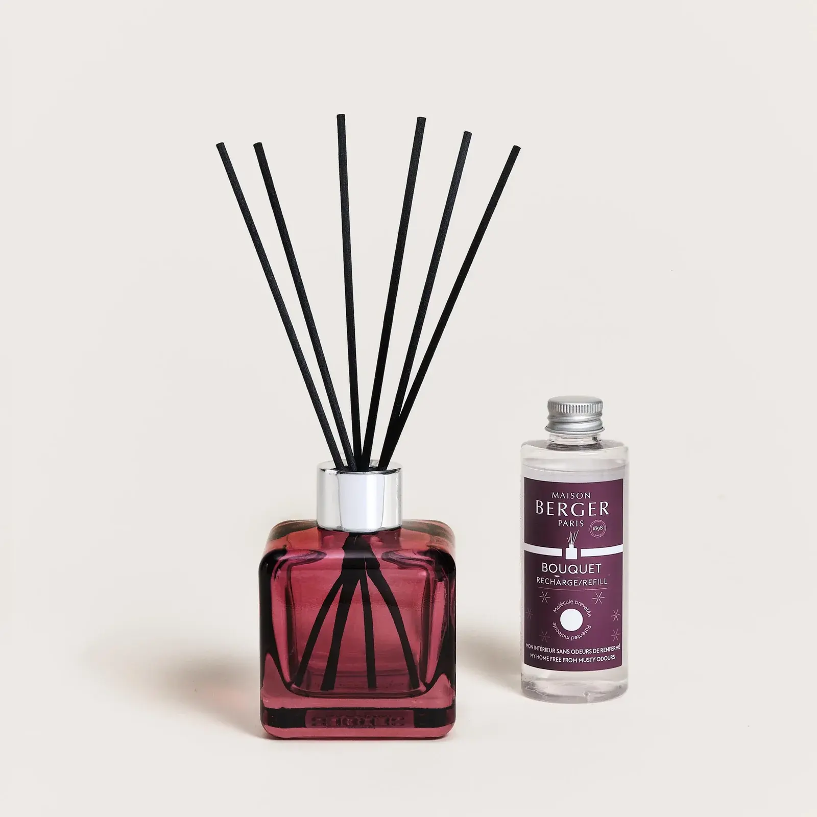 Aroma difuzér Cube + náplň Pro voňavý domov – Vůně vody a pudru 100 ml