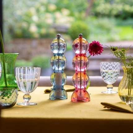 Akrylový mlýnek na sůl nebo pepř Bobbin Icy, 24 cm, růžová