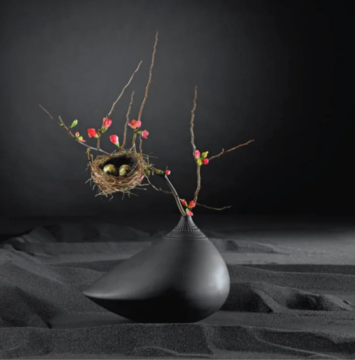 Porcelánová váza Pollo z roku 1970, Tapio Wirkkala.