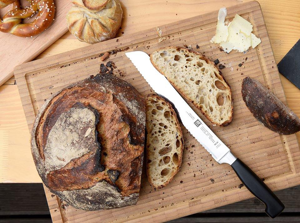 Domácí pekař chleba