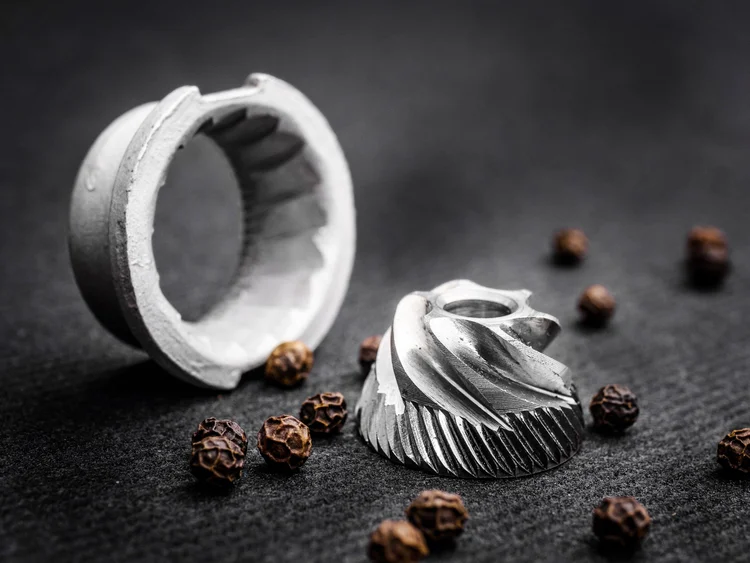 Mlecí mechanismus Peugeot mlýnků na pepř