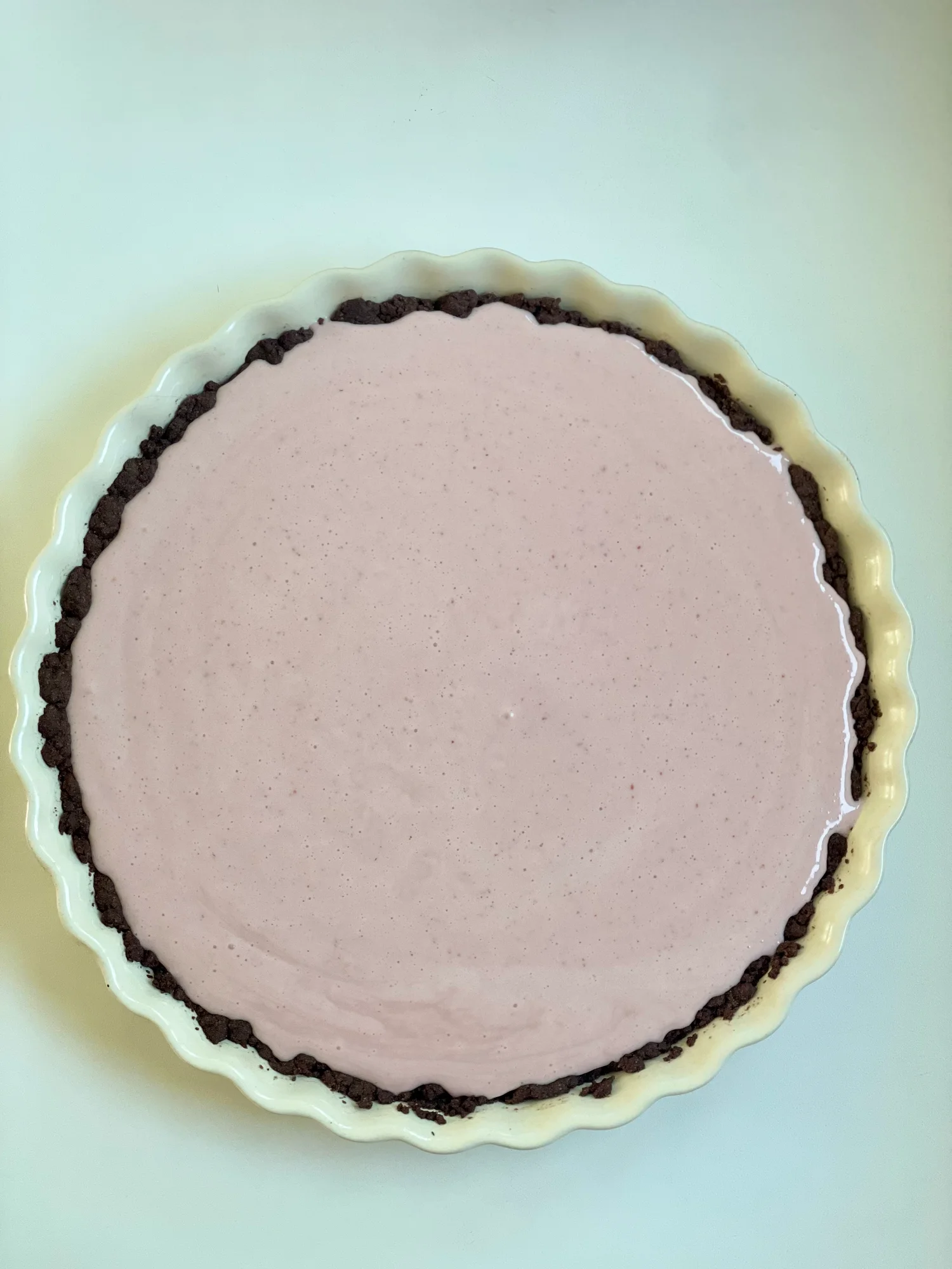 Koláčová forma Emile Henry, slonová kost, průměr 29,5 cm