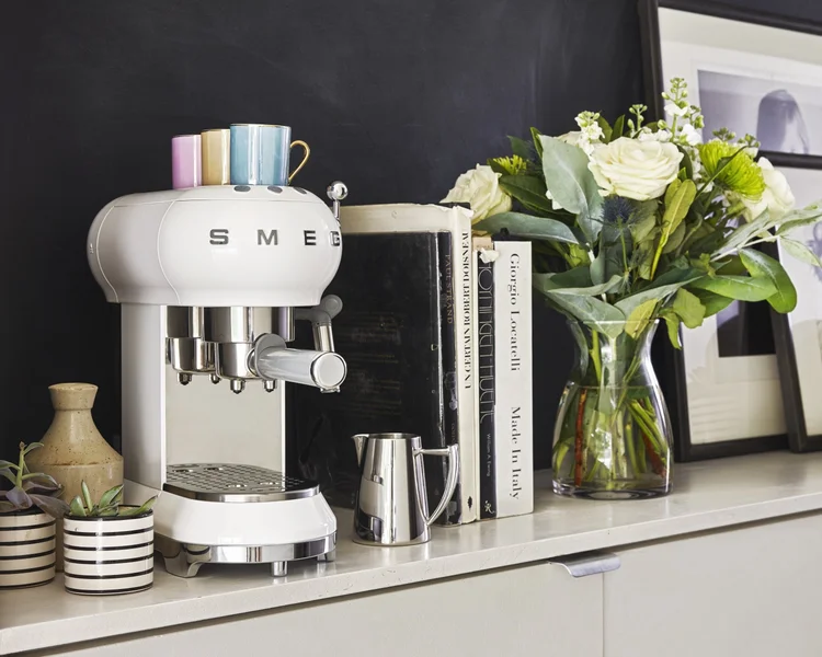 SMEG kávovar