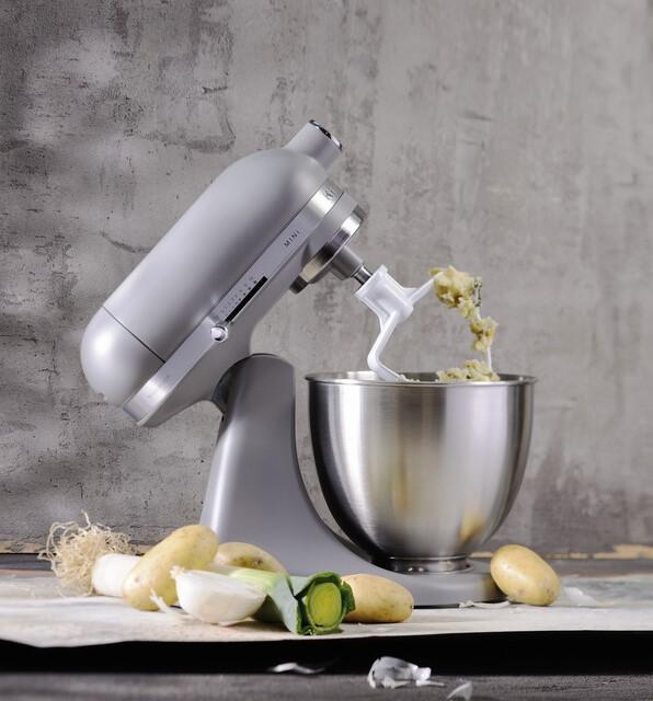 Kuchynský robot Artisan Mini 5KSM3311X