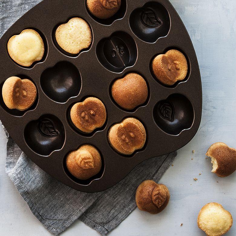 Forma na pečenie Jabĺčka 14 formičiek, bronzová, 0,7 l