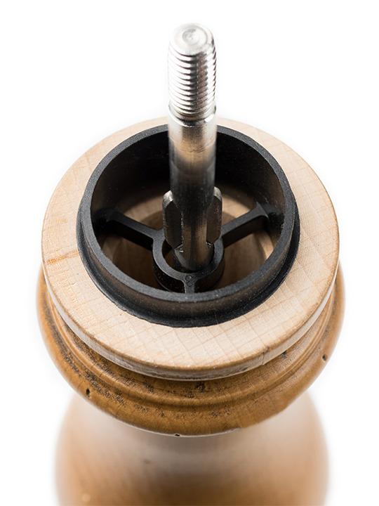 Drevený mlynček na korenie Paris Antique, 18 cm