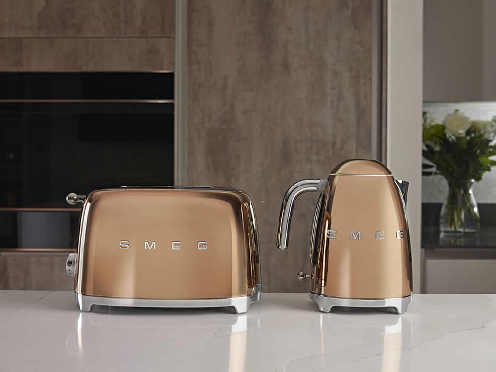 Rýchlovarná kanvice 50´s Retro Style, 1,7 l čierna