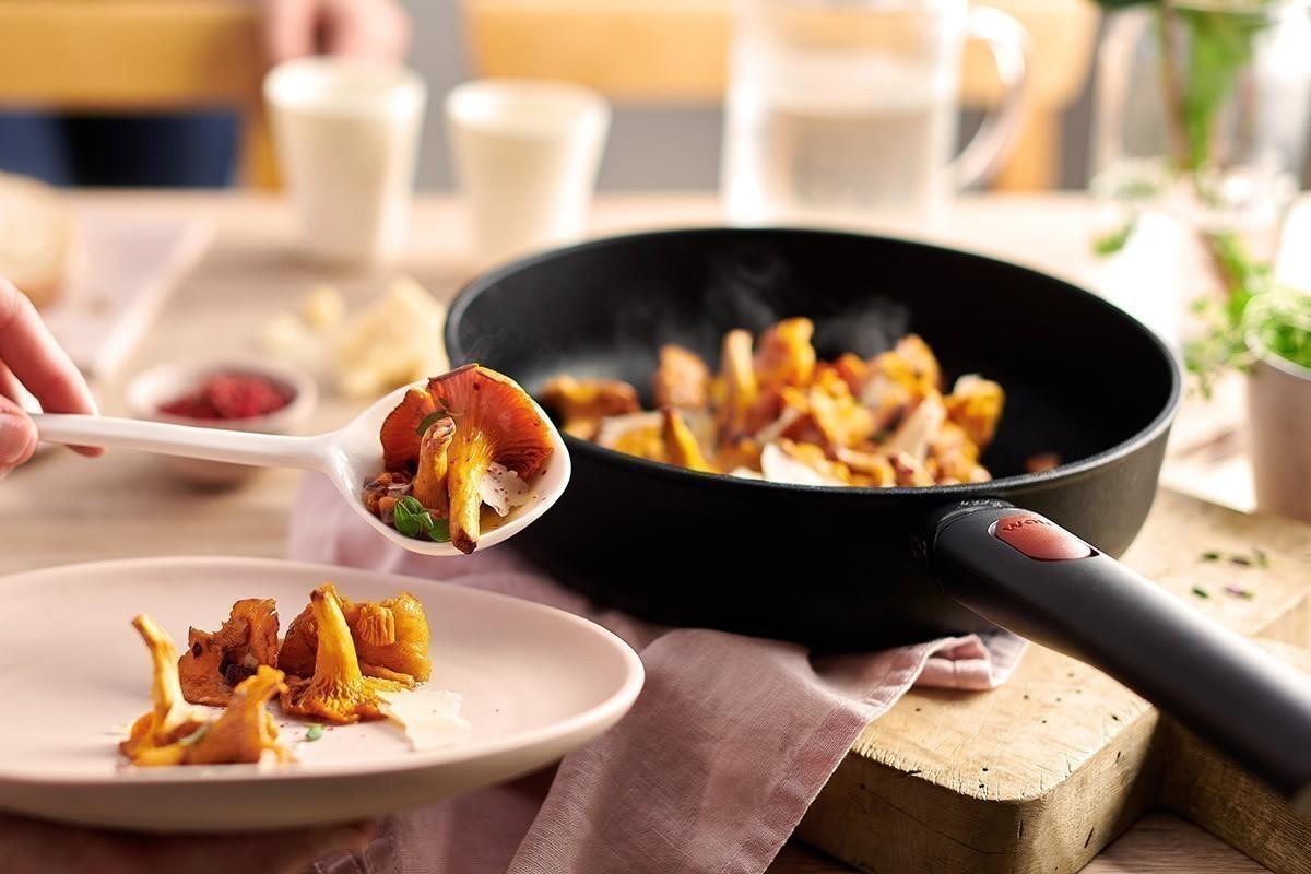 Nepriľnavá soté panvica Eco Lite s odnímateľnou rukoväťou, 24 cm