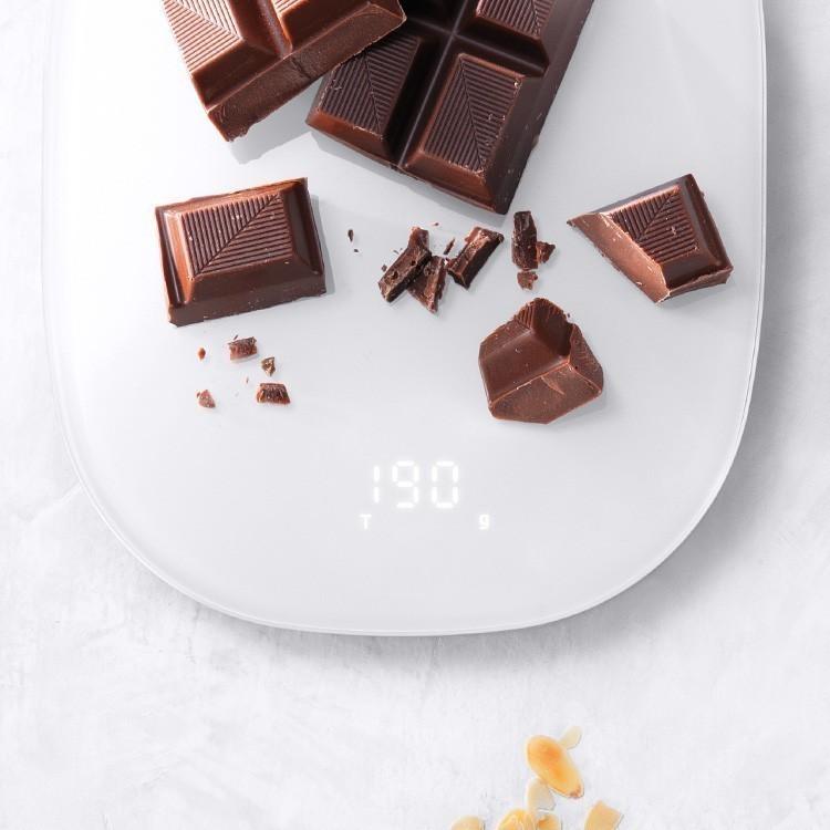 Digitálna kuchynská váha Enfinigy, biela