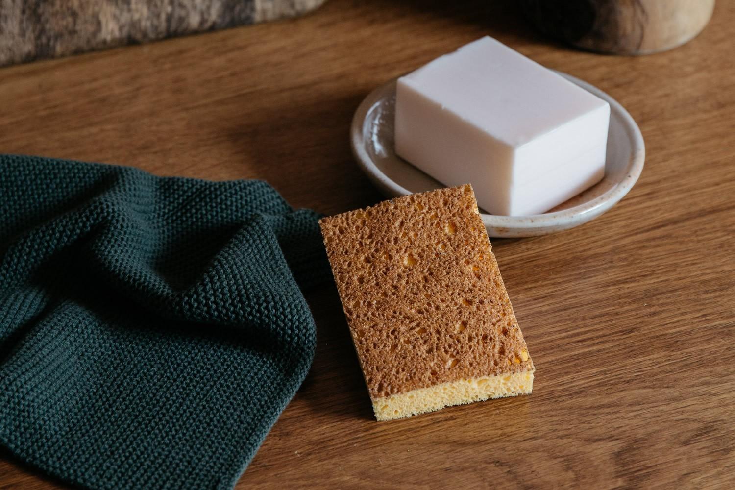 Prírodná kuchynská hubka na riad , 2 ks