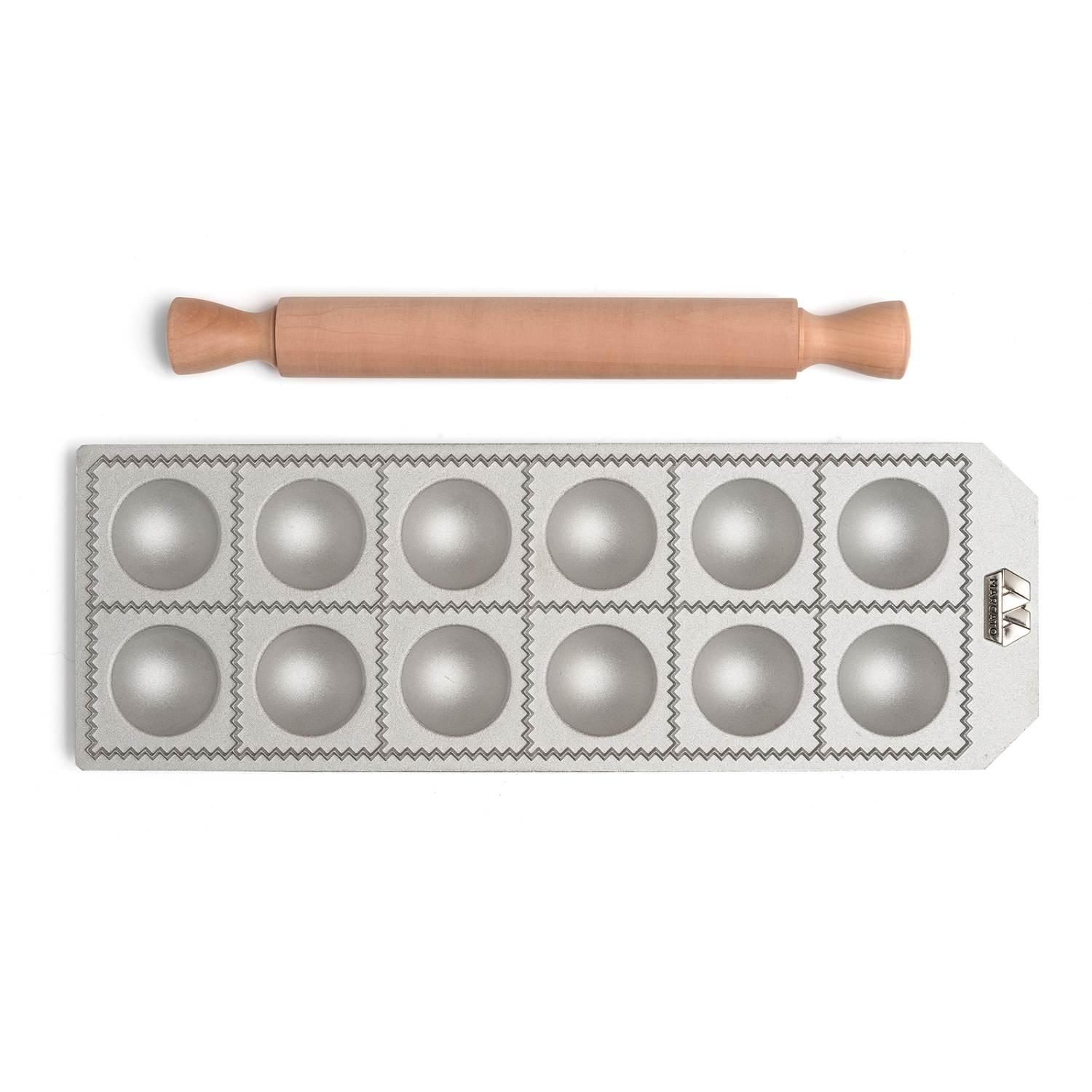 Forma na okrúhle ravioli, 12 ks + valček