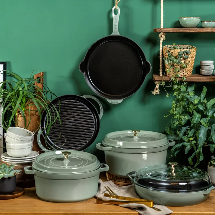 Staub, litinový hrnec