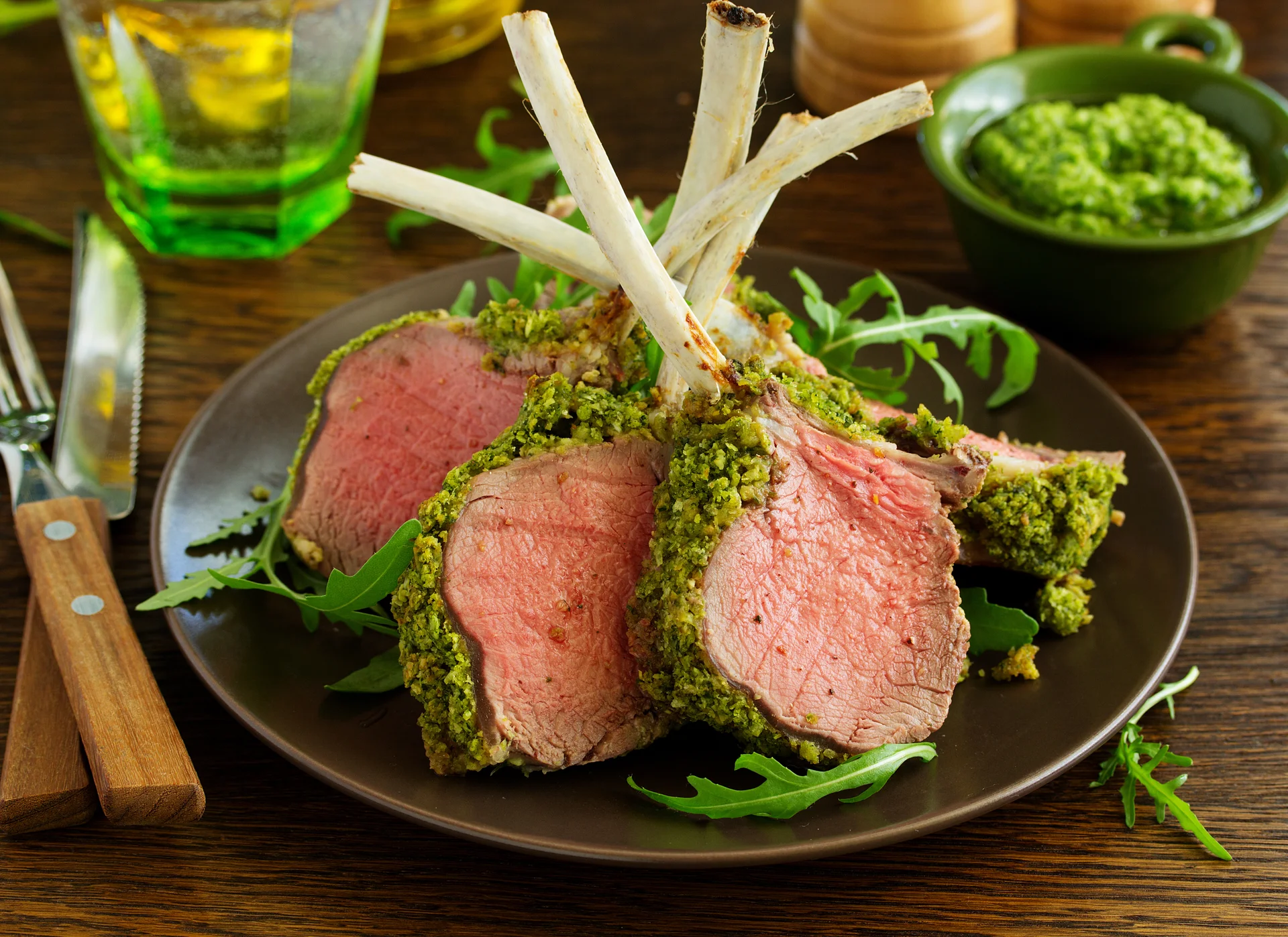 Jahňacie kotlety s brokolicou 