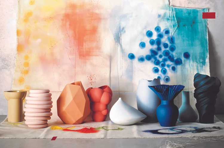 Výnimočná cesta časom s kolekciou umeleckých váz Sixty & Twelve – 60 rokov Rosenthal studia-line