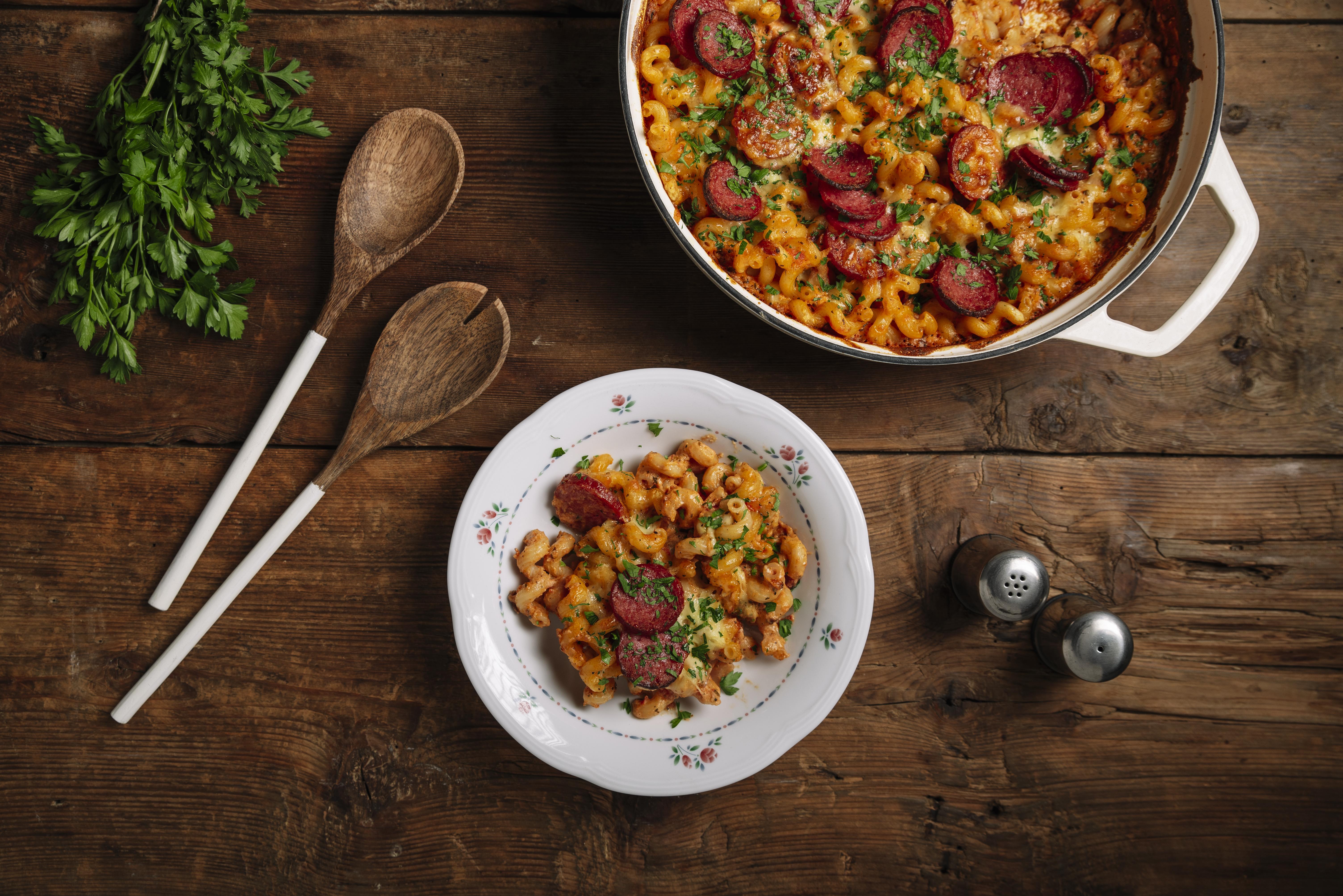 Cestoviny z jedného hrnca s paprikou, cuketou a chorizom