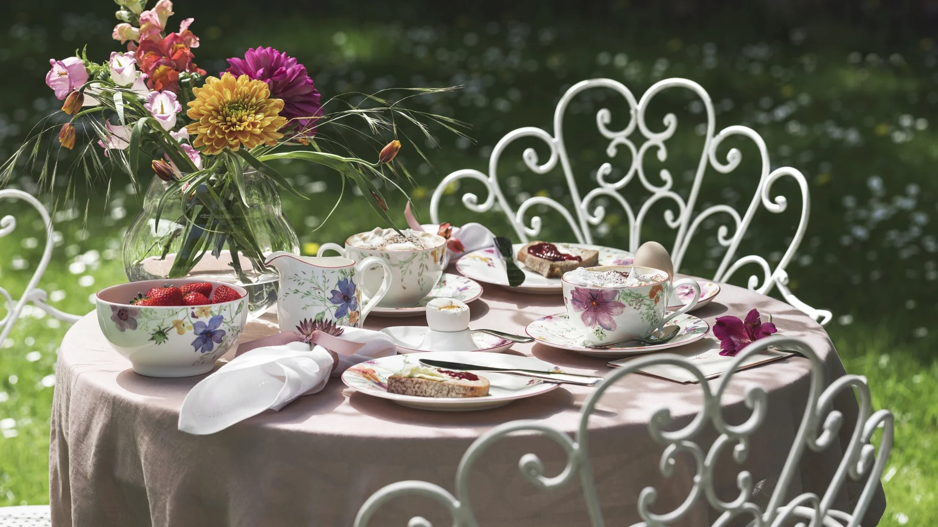 Neskoré raňajky alebo skorý obed? Užite si pozvoľný štart dňa pri skvelom jarnom brunche